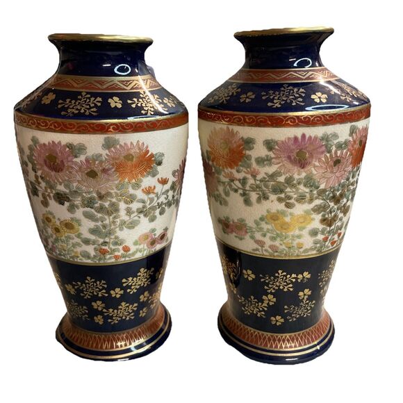 Pair of Vintage Satsuma Pottery Vases 7.5” Floral Blue Gold Signed - Picture 1 of 11